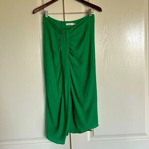 Lush Kelly green crinkle silky sarong maxi skirt size medium